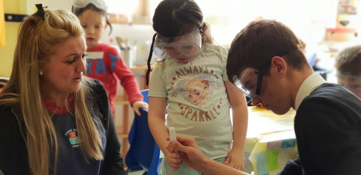 Our senior STEM ambassadors visited <a href="/ForwardStepsN1/">Forward Steps Nursery Glasgow</a> 3-5 room today with some rocket science 🚀 . Lots of fun had by lovely kiddies and big kiddies. @allsaintsrcsec <a href="/STEMglasgow/">STEM Glasgow</a> @GCCSecLearning #leadership #learningisfun