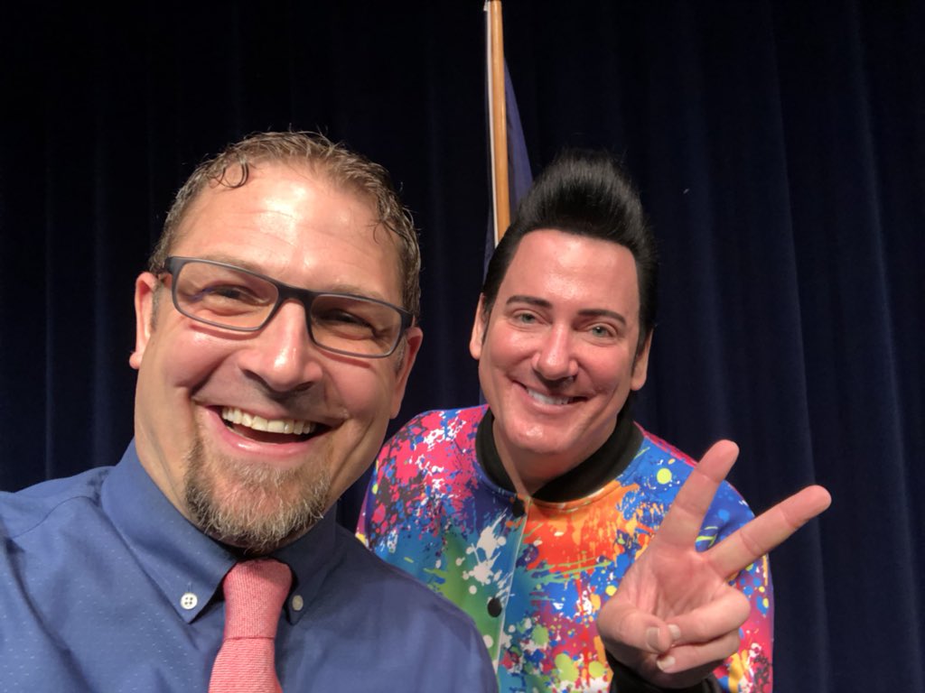 Wrapping up a fantastic assembly with motivational speaker and Hollywood actor/writer Retro Bill. Positive messages and humor kept Petersburg students engaged and having a great time.