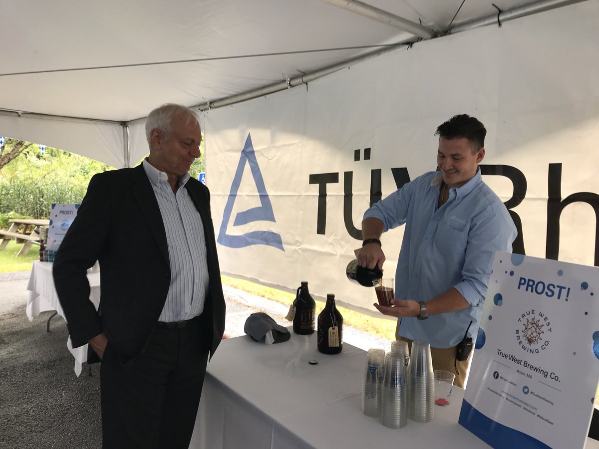 TUVRheinlandNA's tweet photo. Oktoberfest is starting great! We hope everyone has an awesome time! @ponyshackcider @RoxysGrilledChz https://t.co/dCFyLt7kKH