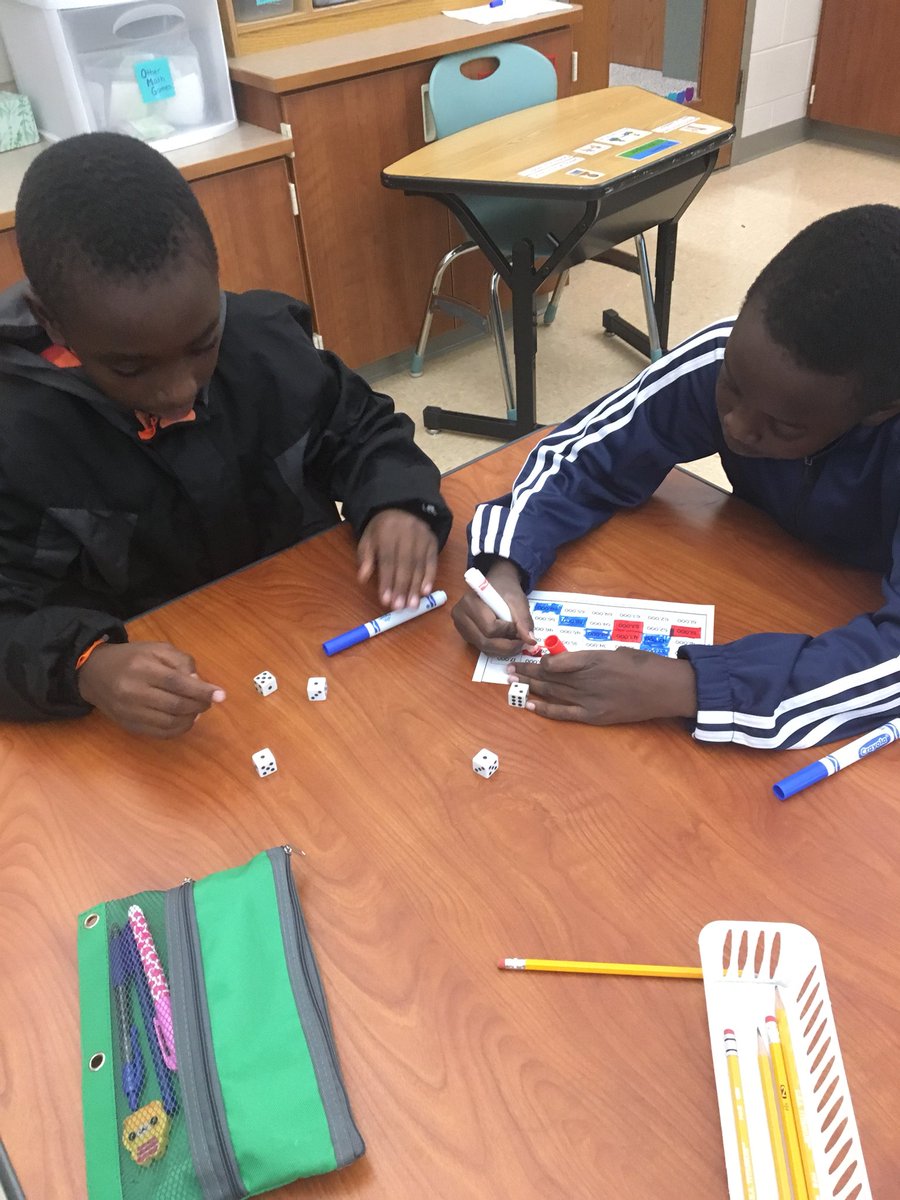 Laura Suckerman tweet media