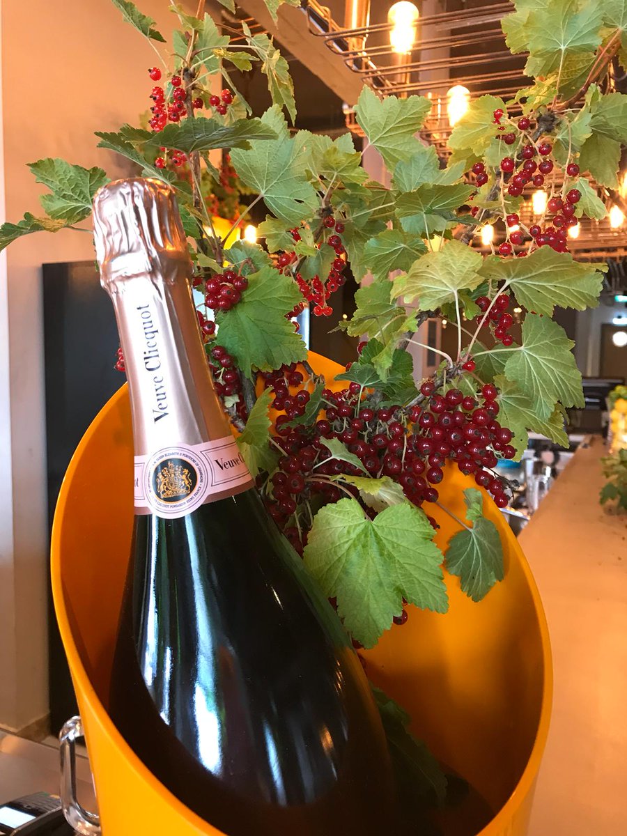 Celebrate Friday with us! And if you're in Dundee this weekend for <a href="/VADundee/">V&A Dundee</a> we're open from 11am till midnight for breakfast to relaxed dining throughout the day and cocktails! #dundee #socialdining #restaurant #bar