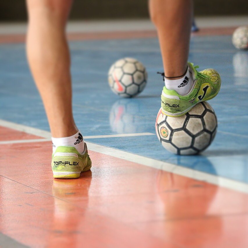 andres19845's tweet photo. Confianza en los mejores @jomasport 
•
#futsal #ñañezfutsal #futsala #jomasport #joma #jomafutsal #jomatopflex #futsalcolombia #futsala #entrenamiento  #entrenador https://t.co/WS1BOCT53N