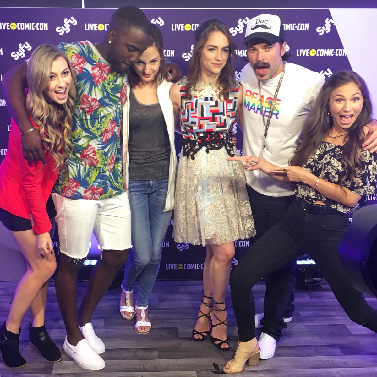 thekatiewilson's tweet image. #FBF In honor of the @WynonnaEarp Season 3 finale tonight! Join us after for our final post show podcast! @OfficialEarpPod #WynonnaEarp