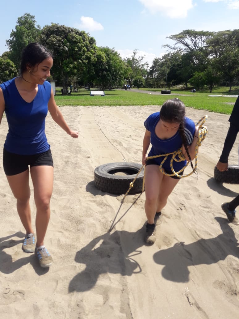 GermansSuarez's tweet photo. En este momento los Aprendices del @SENAComunica CLEM #Tuluá participan de nuestra gran competencia "Espartanos"; actividad reconocida como buena práctica de Bienestar a nivel nacional. A todos nuestros competidores ¡muchos éxitos! @ctrujillosena https://t.co/x1vvxF43eL