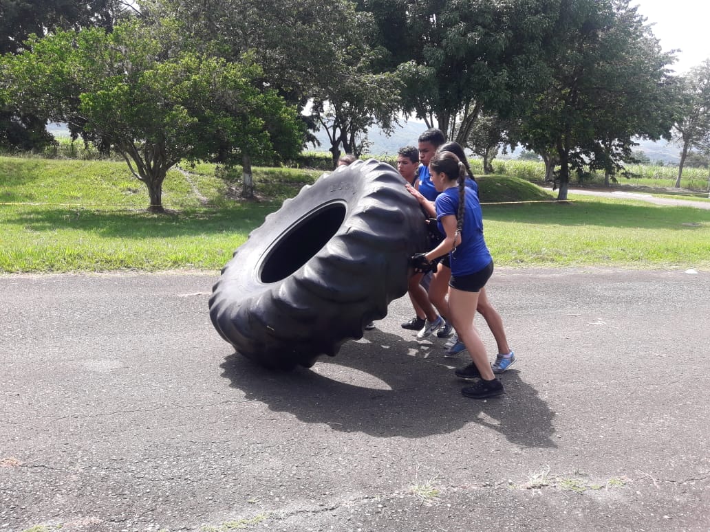 GermansSuarez's tweet photo. En este momento los Aprendices del @SENAComunica CLEM #Tuluá participan de nuestra gran competencia "Espartanos"; actividad reconocida como buena práctica de Bienestar a nivel nacional. A todos nuestros competidores ¡muchos éxitos! @ctrujillosena https://t.co/x1vvxF43eL