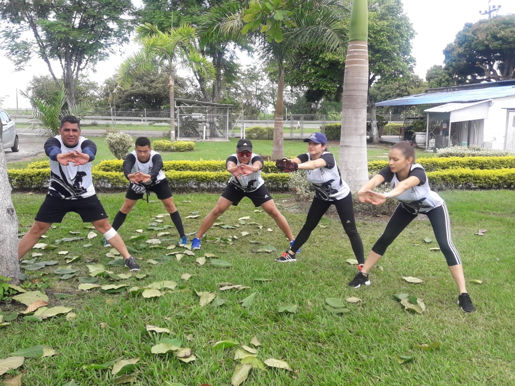 GermansSuarez's tweet photo. En este momento los Aprendices del @SENAComunica CLEM #Tuluá participan de nuestra gran competencia "Espartanos"; actividad reconocida como buena práctica de Bienestar a nivel nacional. A todos nuestros competidores ¡muchos éxitos! @ctrujillosena https://t.co/x1vvxF43eL
