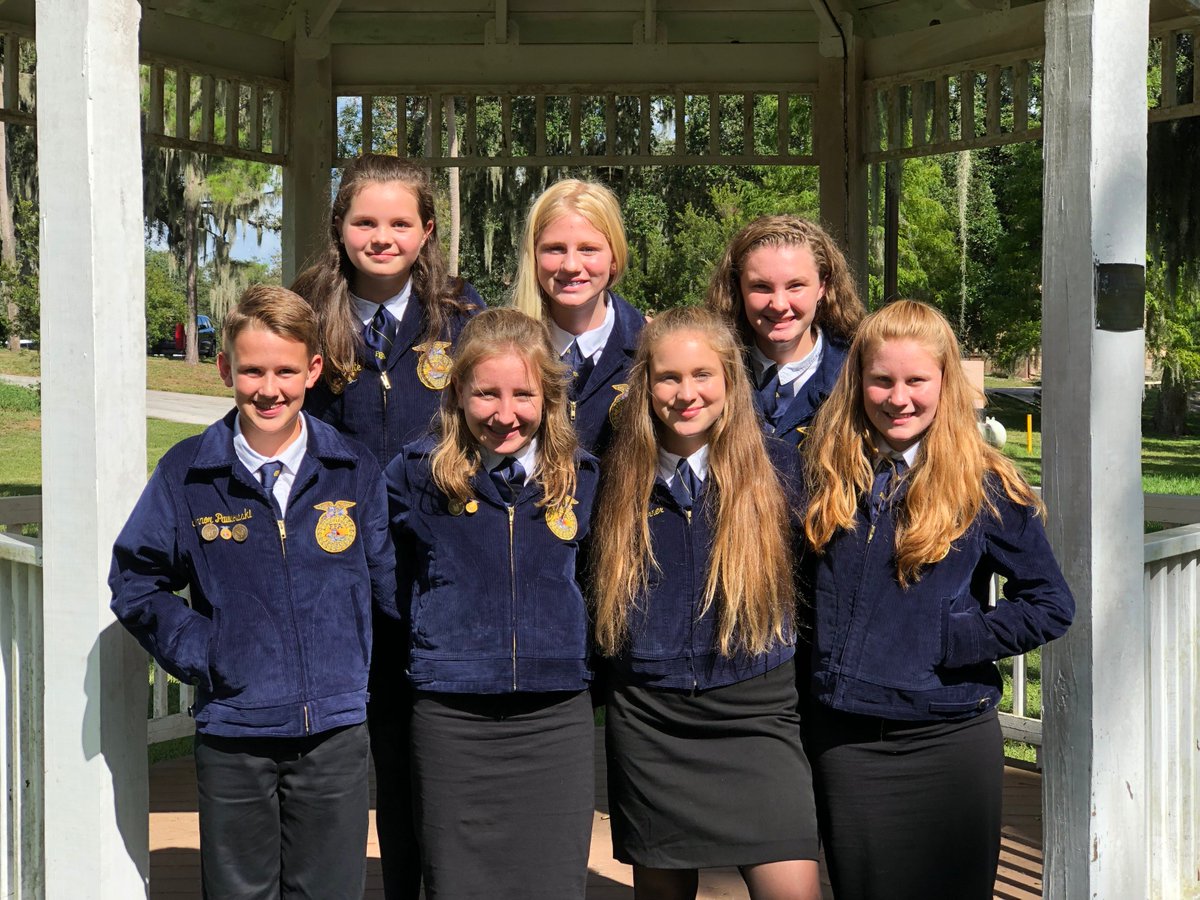 PVMSFFA's tweet image. Pine View Middle FFA attended Chapter Officer Leadership Training yesterday at the FL FFA LTC in Haines City. @PineViewMiddle #PineViewFFA