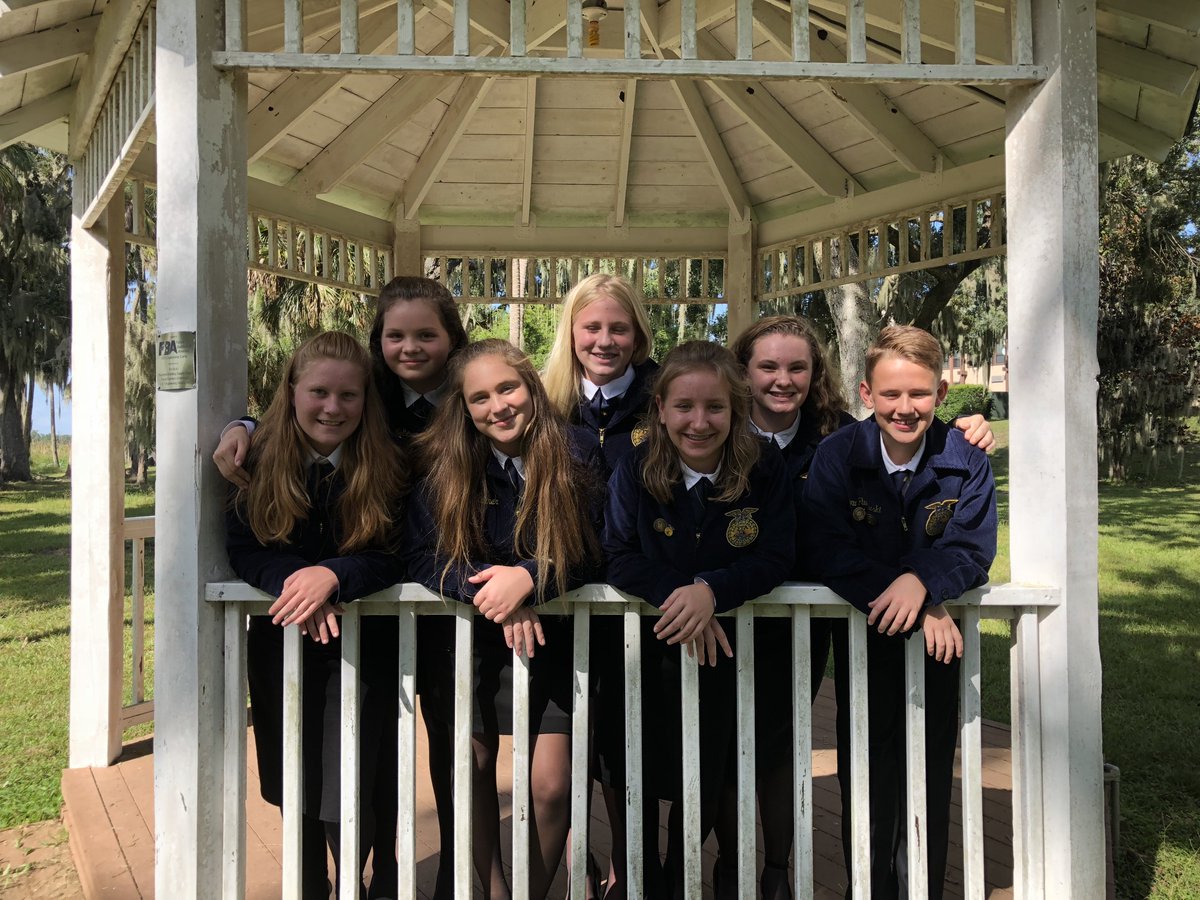 PVMSFFA's tweet image. Pine View Middle FFA attended Chapter Officer Leadership Training yesterday at the FL FFA LTC in Haines City. @PineViewMiddle #PineViewFFA