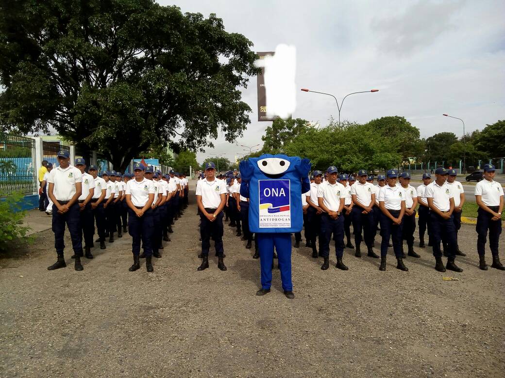 sunadlara's tweet photo. #Hoy con el apoyo de #AcademiaDePoliciaLara #Escupol desarrollan la Caminata Familiar 5K por la Prevencion y la Paz fortaleciendo de los factores de protección y la plena disminución de los factores de riesgo del consumo de alcohol, tabaco y otras drogas #RedNacionalAntidrogas https://t.co/WSIILoNPEs