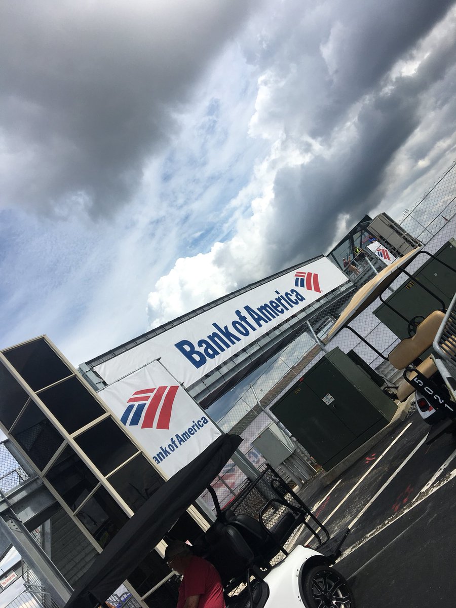 The #Roval is cool but I’m really excited for <a href="/Gassigirl88/">Cassi Mitchell Smith</a> concert on the BOA bridge stage this weekend 😜 <a href="/alangenstein7/">Austin Langenstein</a>