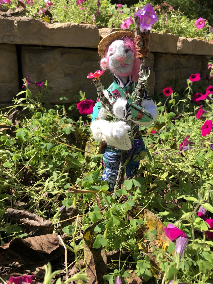 LilyKatherine12's tweet photo. After so many jokes about Caduceus’ armor being a green tea can, I had to test this theory #criticalrolefanart #criticalrole #CaduceusClay https://t.co/jZ9AiMt77c