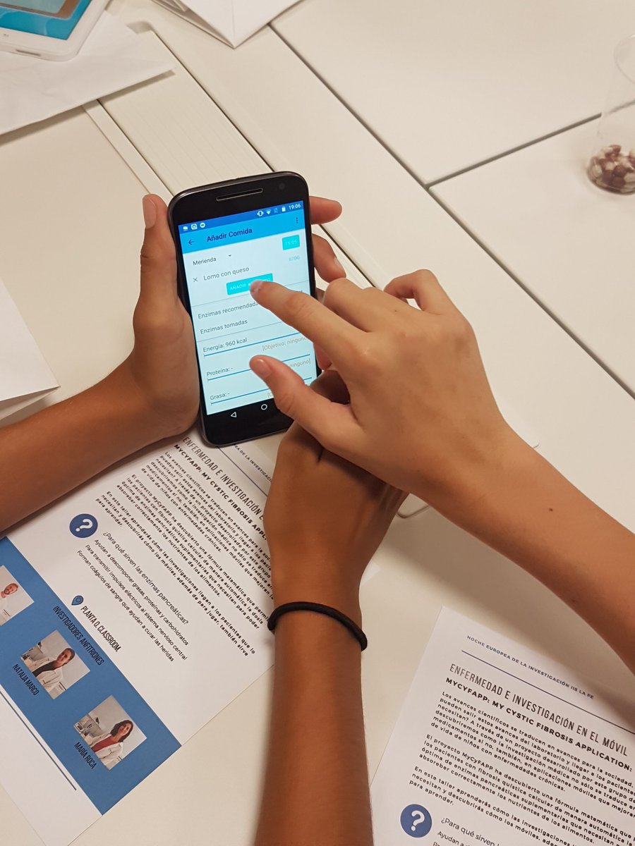 IISLaFe's tweet photo. El equipo de @MyCyFAPP nos ha explicado qué es la #fibrosisquistica y cómo están estudiando la manera de mejorar la vida de los pacientes gracias a la tecnología.
#NitCiènciaCV #EuropeanResearchersNight #ScienceBridges https://t.co/11p26aRKaR