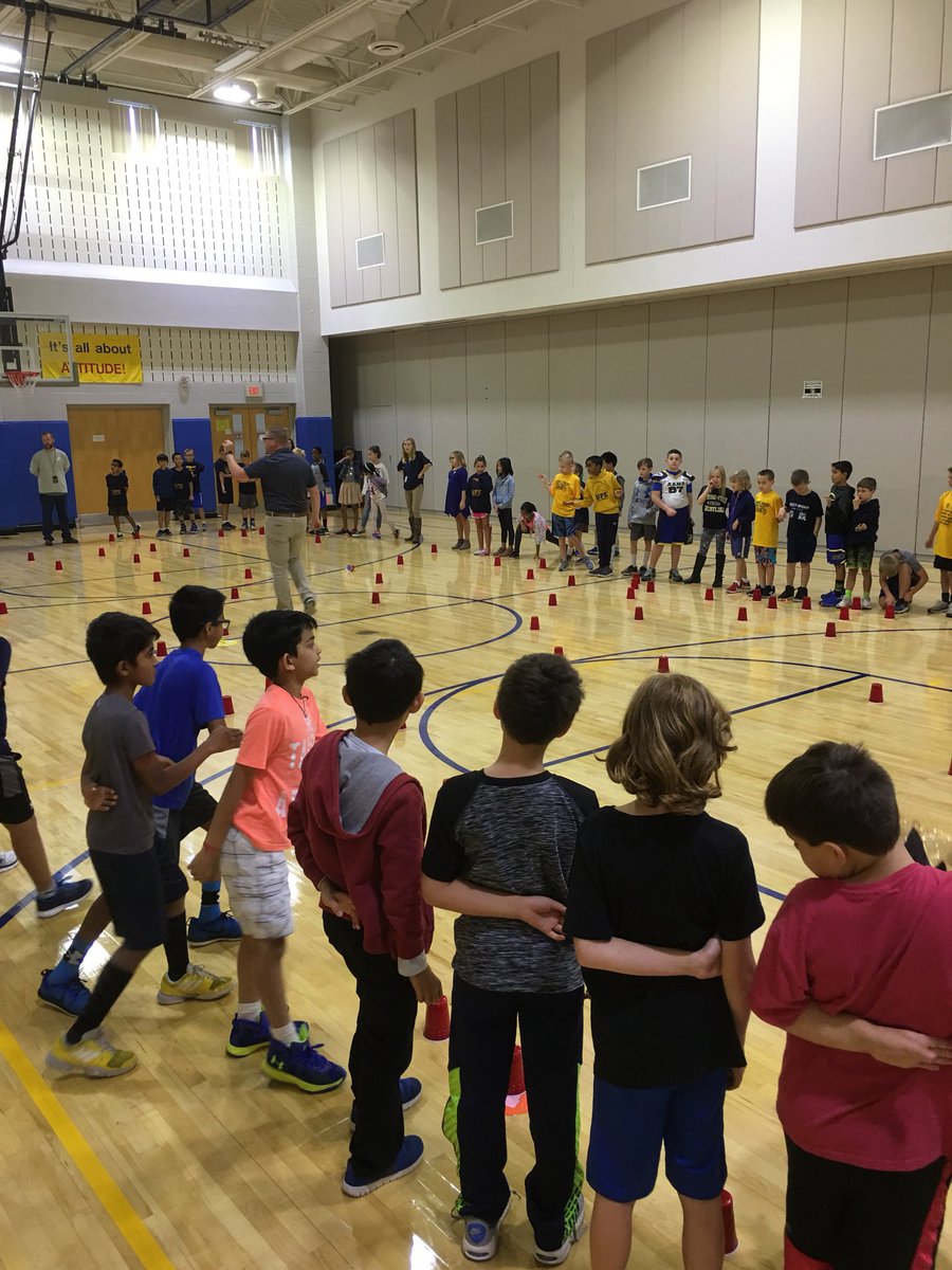 Hausemanupe's tweet photo. Unity day fun with beach twist grade 4
@SAlexFizz @CounselorMest @BelieveUPE https://t.co/Fq2HYWnKCv