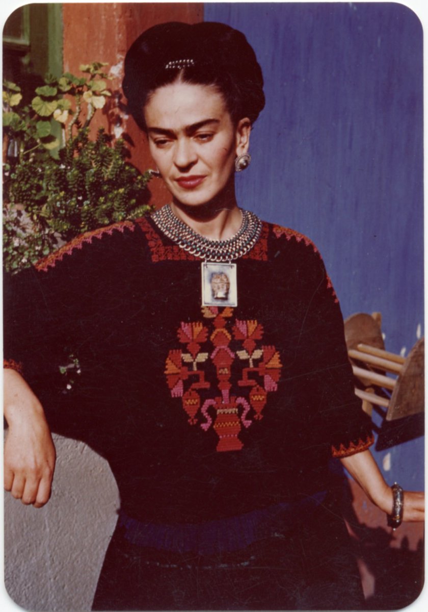 ArchivesAmerArt's tweet photo. For #HispanicHeritageMonth, revisit the Archives' #FacesofFrida exhibition at @googlearts  for an intimate view of Kahlo’s life and loves through her vibrant letters, candid photographs, and unpublished essays. https://t.co/O4dpBKZKUh https://t.co/dDRapVUavG