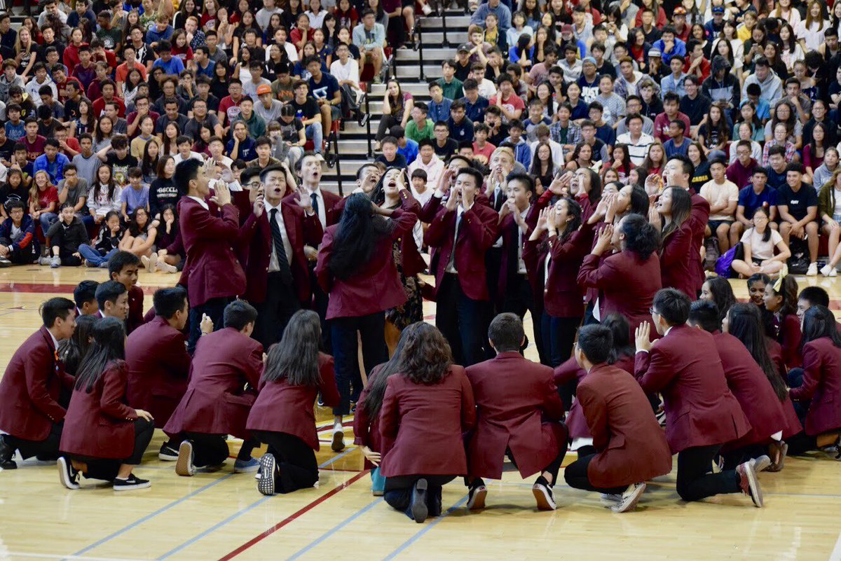 ArcadiaSMW's tweet photo. We had a blast performing and supporting other groups at the Homecoming Assemblies yesterday! The amount of school spirit everyone demonstrated was amazing and we are super excited to continue to bond and make memories of our senior year. #ApachePride @ArcadiaUnified ❤️💛 https://t.co/qqynPXiRUl