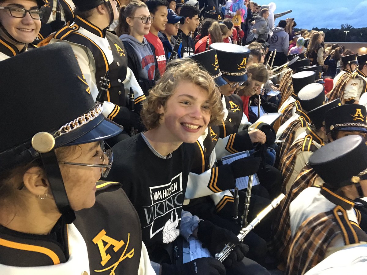 VHMS BANDS tweet media