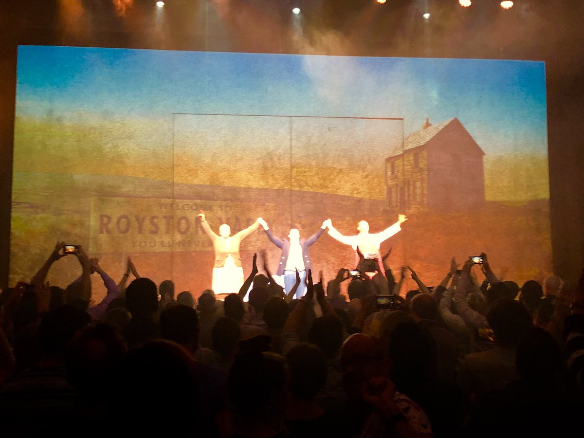 marcthevet's tweet photo. Another phenomenal performance by local legends @ReeceShearsmith, @Markgatiss & @SP1nightonly! One of the best new live shows I’ve seen (twice) X #TLOG #Chinnery https://t.co/9IdogAUTGJ