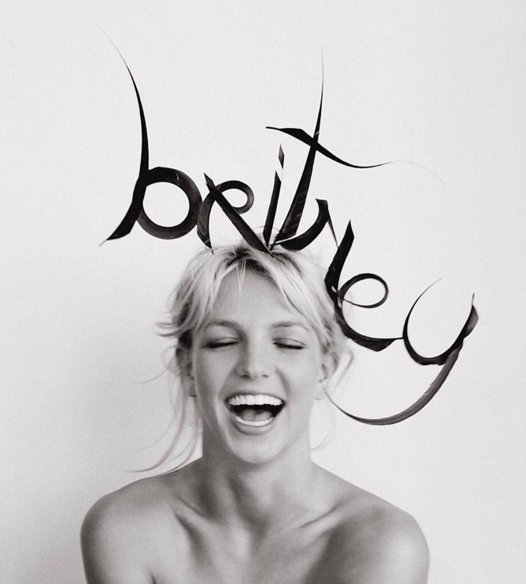 SeanChia21's tweet photo. Me when they say “make a name tag”
@britneyspears #BritneySpears https://t.co/KEM5tTm58k