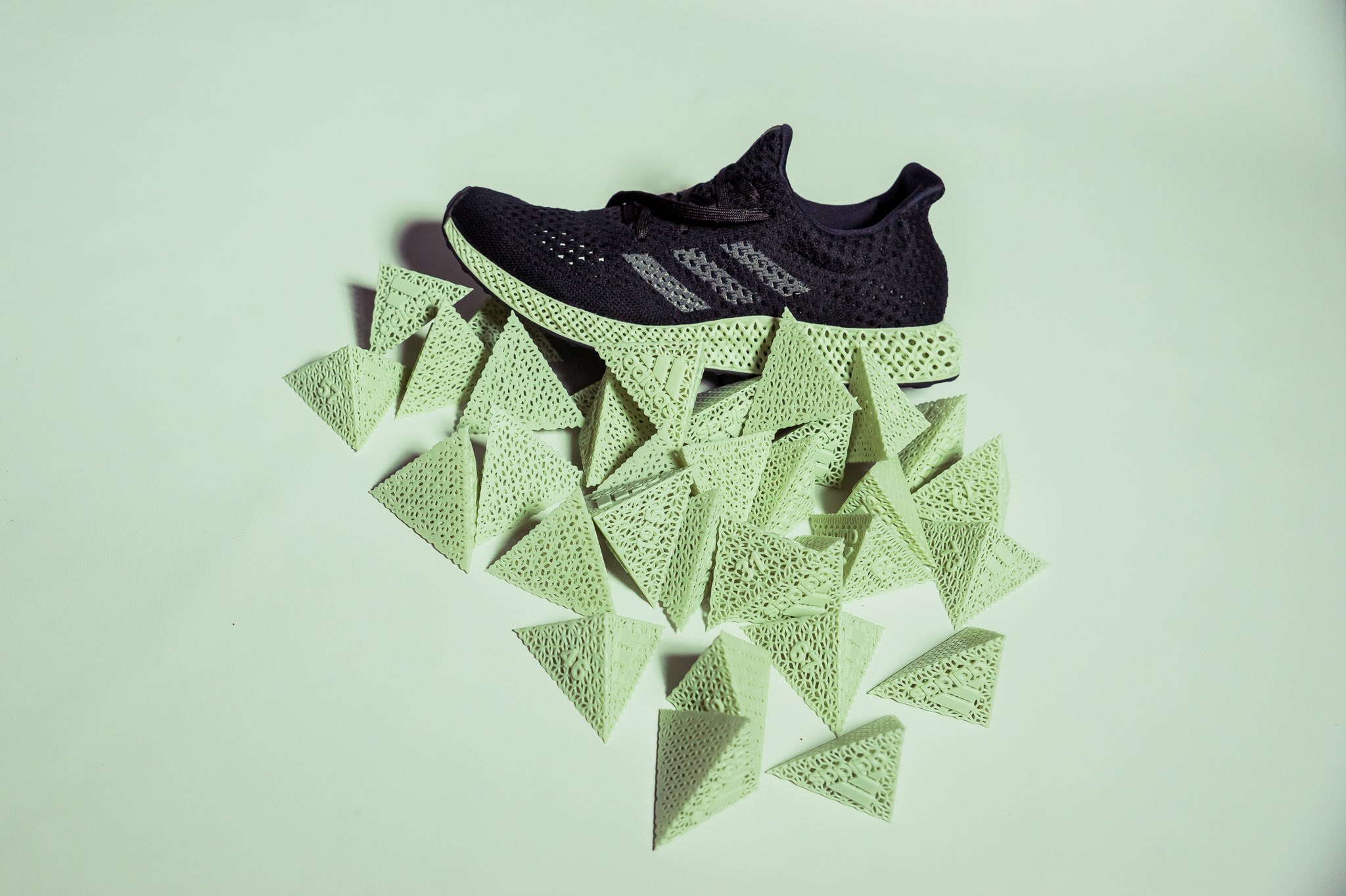 adidas 4d cube