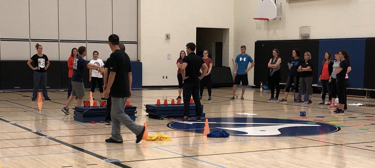 m_marycatherine's tweet photo. Adam Raymond shares ‘Fitness Gamified’ ideas for educators to use in the gym! #GRCDSBProud of great active ideas shared tonight. Educators who gave up their personal time to participate in Flexing Body and Mind 2018 were not disappointed tonight. Thank you amazing presenters! https://t.co/xoH8kwGDld