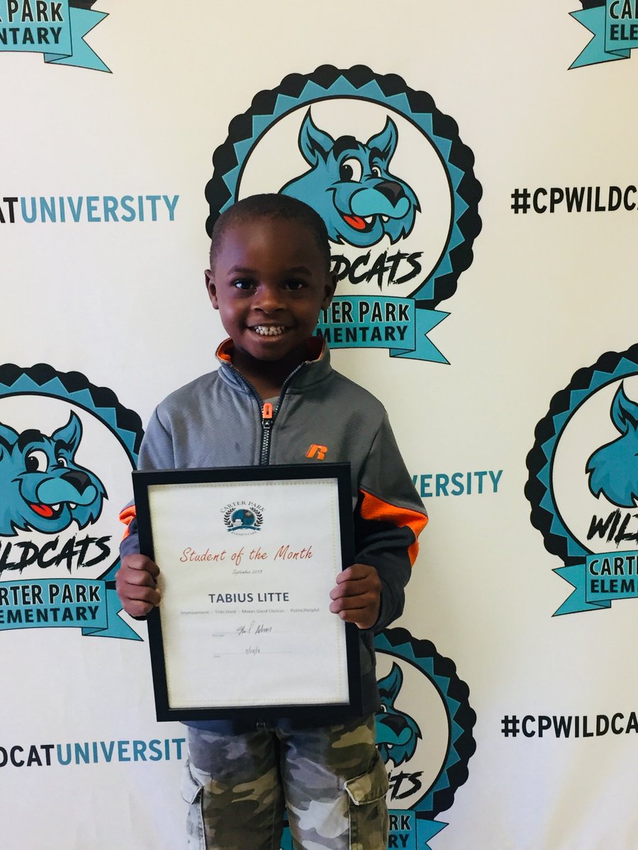 Student of the Month winners.  Building leaders of tomorrow!
#fwisd @FWISDCurriculum 
@FWISD_PLI