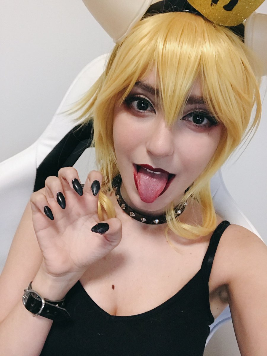 Twoucan Anni The Duck (AnniTheDuck)