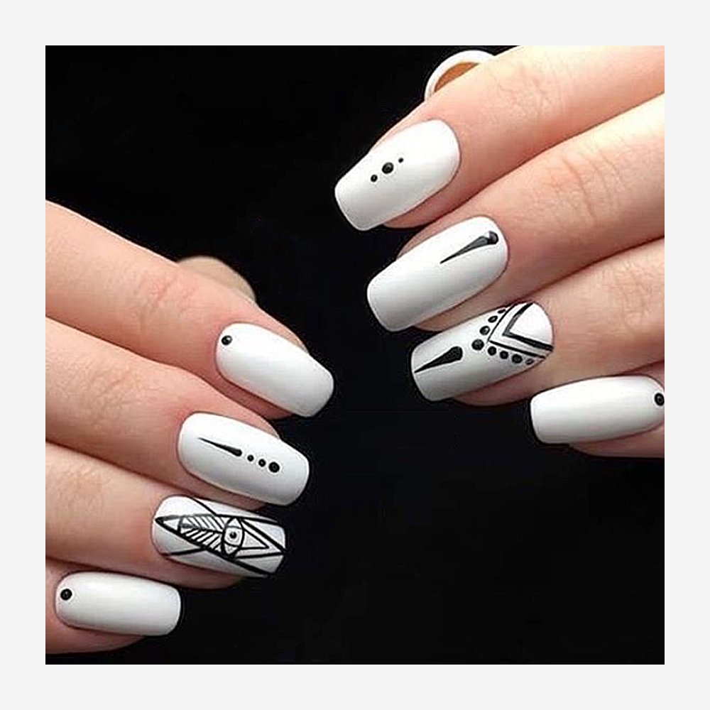 BotanizoUSA's tweet photo. TRIBAL ❤️ NAILS!!😆🙌💅

Photo credit @ehrlicheseele_

#nails #blackandwhite #tribal #pattern #bold #botanizo #cute #nailart #beauty #girl #fashion #manicure https://t.co/82s55lCyeb
