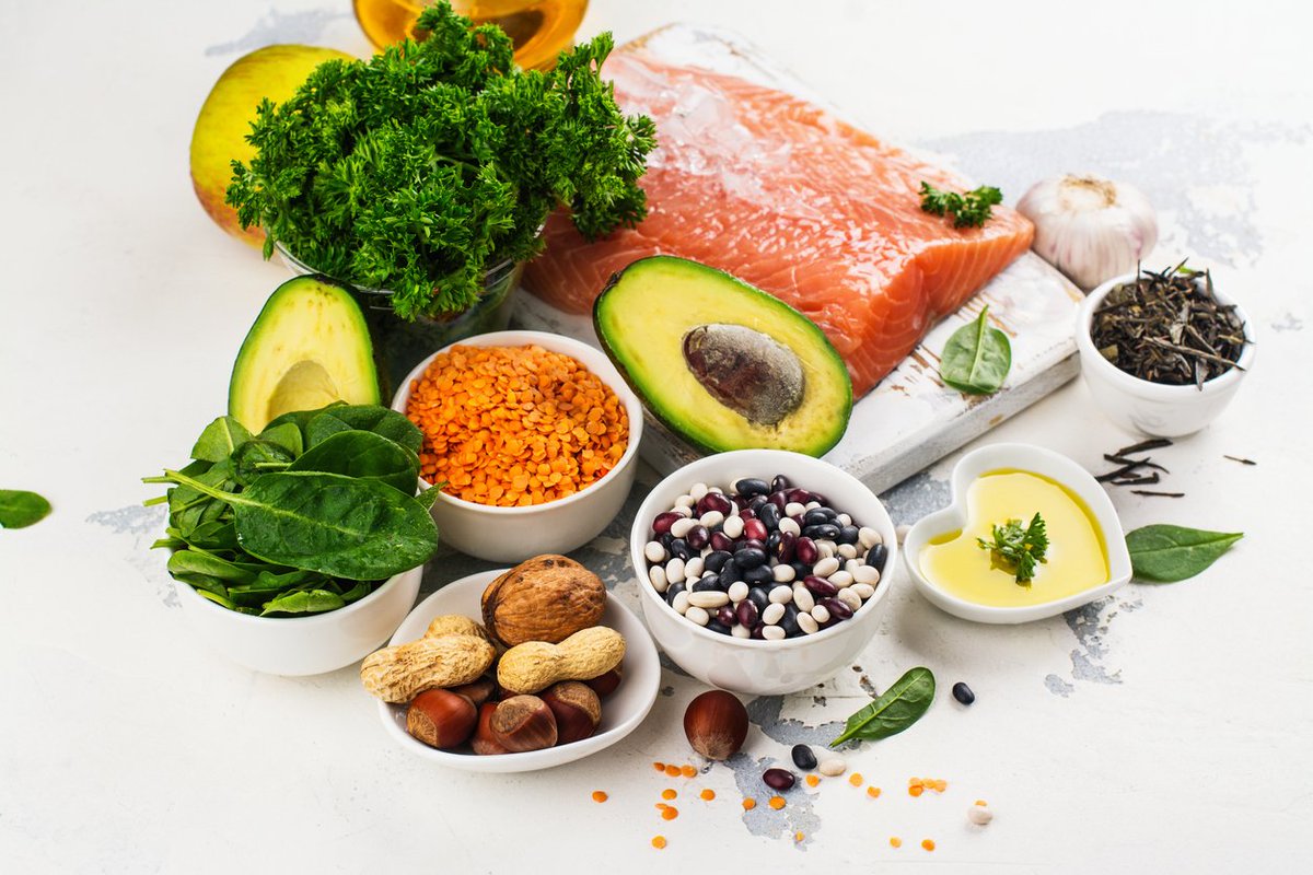 September has also been Cholesterol Education month. Take a look at some of our food and recipes for lowering cholesterol to make sure that you are keeping your cholesterol in order:  thedowningclinic.com/wp-content/upl…