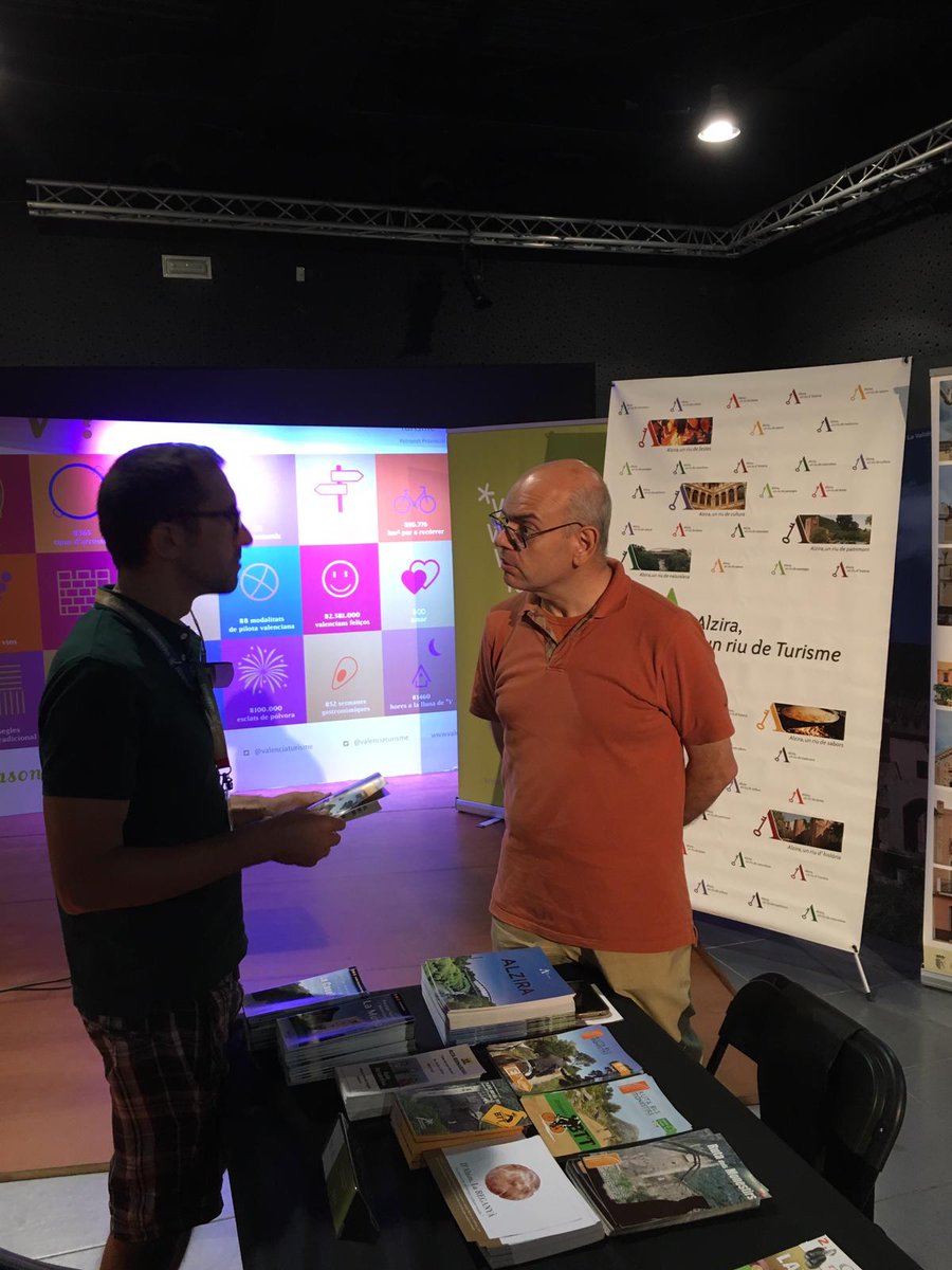 pbeneditocarrio's tweet photo. 2018set28, 1r Workshop de les Comarques #AlziraTurismo #ValenciaTurisme #AEVAV https://t.co/Cb1udRSljH
