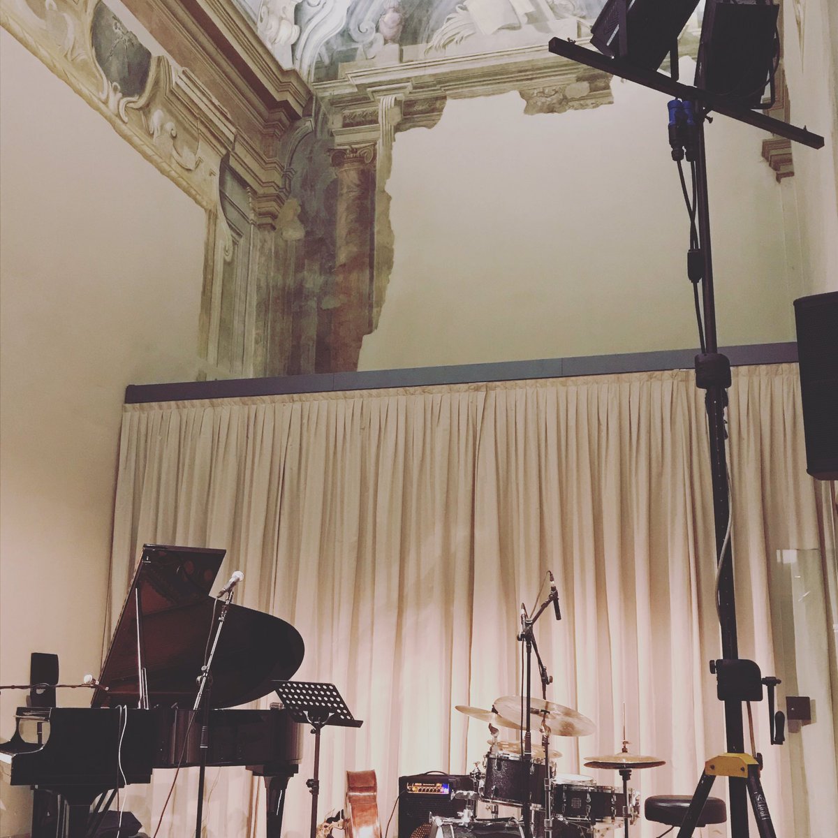 francescoalcova's tweet photo. Aspettando Anke Helfrich in trio all’Auditorium della Fondazione di Piacenza e Vigevano a Piacenza. #ankehelfrich #jazz #acitpiacenza #livejazz https://t.co/wNBcuY6RyC