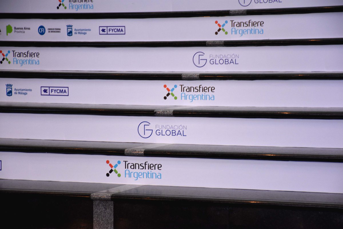 fundacionglobal's tweet photo. Subiendo por la escalera de la #tecnología y la #innovación @transfiere_arg #FundaciónGlobal https://t.co/RTXKIHJk9r