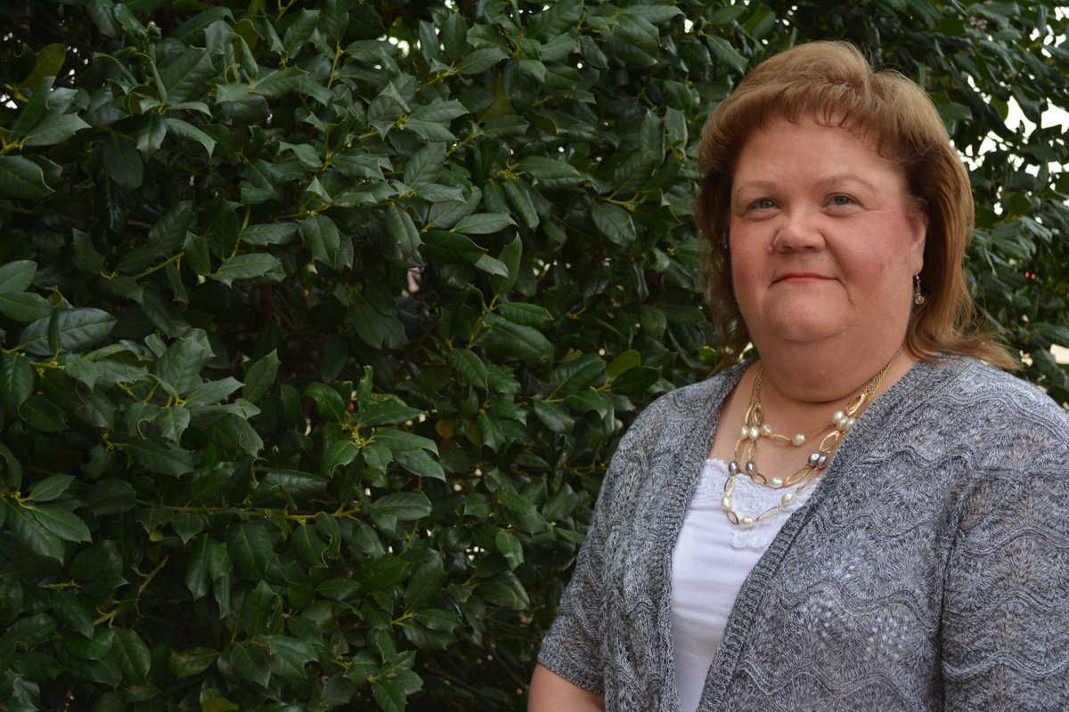 OneNetOK's tweet image. Let us introduce you to Melody Hulse, a Midwest City native. Learn about her role as OneNet’s accounts receivable specialist through the #WeAreOneNet series:bit.ly/2M6FQVl