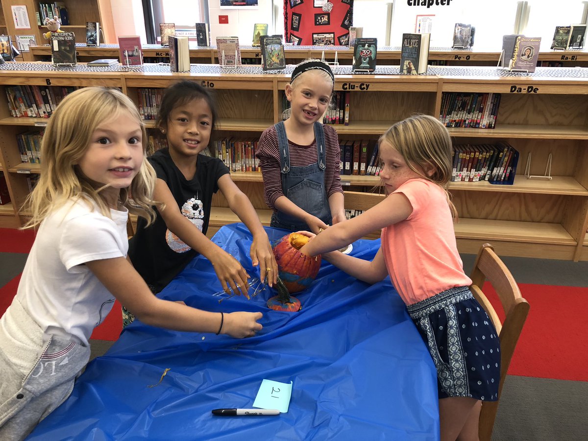 christa0511's tweet photo. Finishing up a paired text study on pumpkins but getting our hands dirty! @Boone_County @UnleashTheWilde https://t.co/6E7bWi8mW4