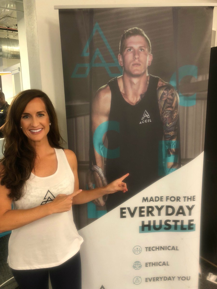 MeganEddings1's tweet photo. Everyday Iβm hustlinβ #creativechemist #ethicalapparel https://t.co/NGKUt4dcl1