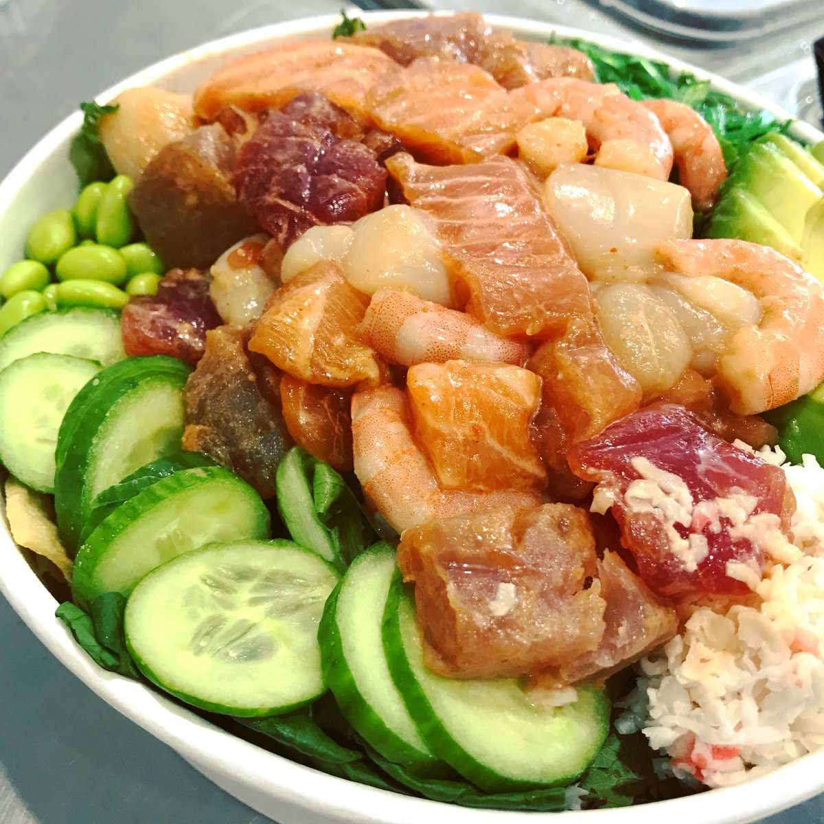 PickAPoke's tweet image. Lunch Time!☀️🌊🐠
#pokebowl