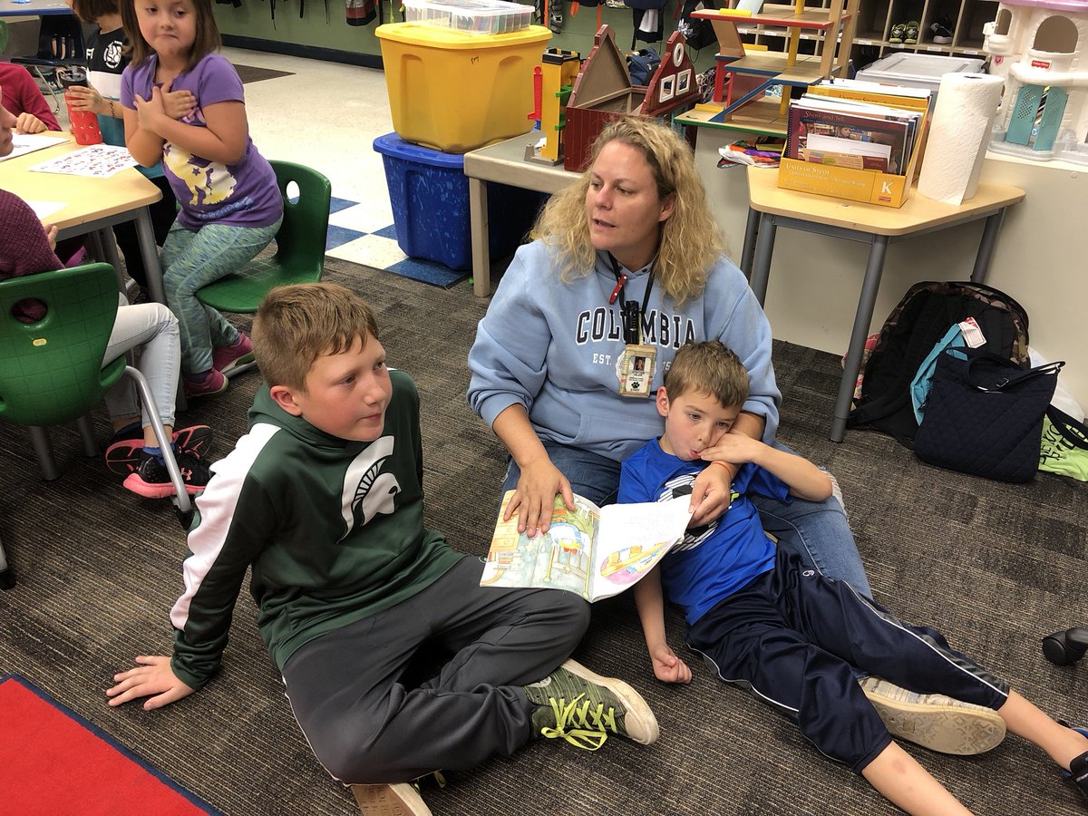 sbrower2's tweet photo. #crossagelearning #pinewoodpride We love time spent with our k-buddies β€οΈ https://t.co/gMsqQTB1aY