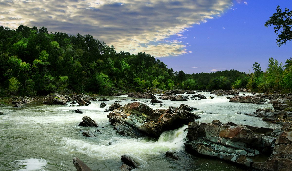 ArkansasWildMag's tweet photo. Its time to clean up the Tot! 
Leave No Trace has set up a clean up event for this Saturday. Lets all help to keep all of Arkansas clean. 
https://t.co/vZddgRa0FS https://t.co/0FT0t58oBR
