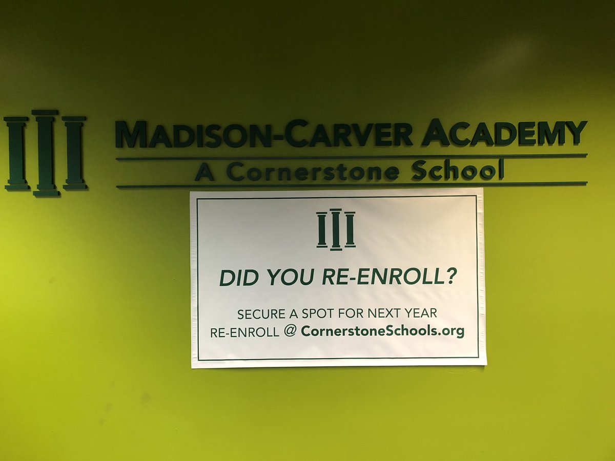 RKT_HOPE's tweet photo. Mentors empower each other with synergy and best practices of online learning training at  Madison Carver Academy #MichOnlineMentors @HusaMusesOn https://t.co/hx0lMQ5ucf