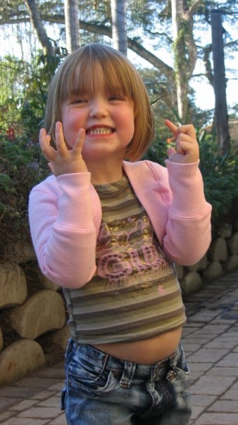 FaraLundin's tweet photo. Baby Shea, before academic competitions and the possibility of going to Yale... https://t.co/5AONqQWz7P https://t.co/CCLbxXMbOp