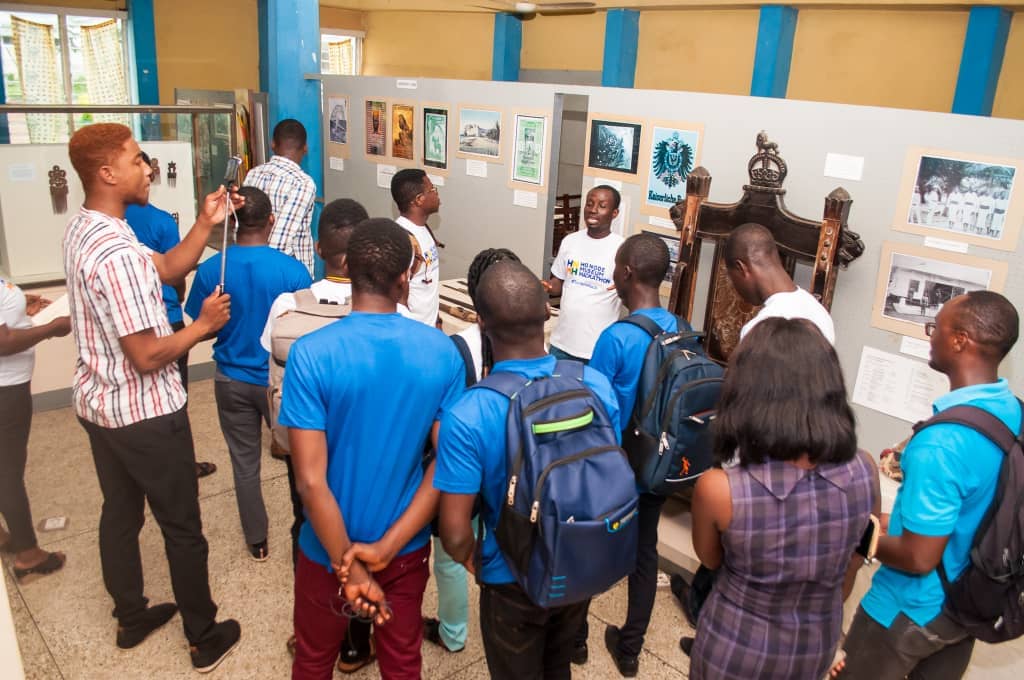 dzansibrian's tweet photo. First understand the problem from the stakeholders perspective before ideating...

This is how we started the #MuseumHackathon  2018. Participants interacting with #VoltaRegion #Musuem managers 

 @Honodehub #TourismHack #VisitGhana. https://t.co/G05mWlq8Vn