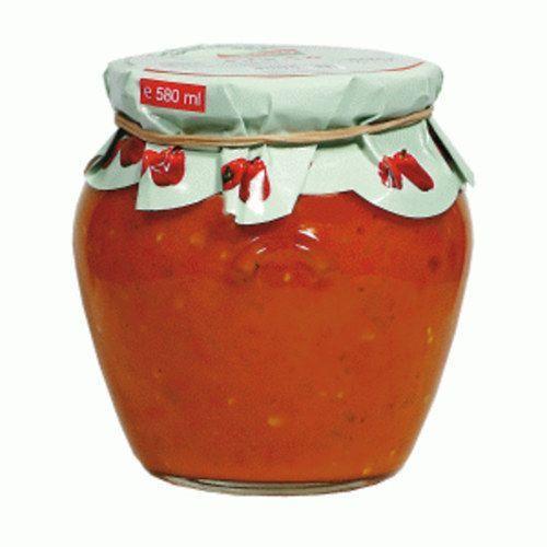 HUNGARYTO's tweet photo. #AJVÁR, #condimento de #pimientos rojos, #berenjena, #ajo y #pimienta. #Popular en la #cocina de los #Balcanes, varios #países pugnan su #exclusividad. #Untado en #pan, #sandwiches, #ensaladas, #carnes #asadas o #parrilla. Disponible en #Hungaryto (también en versión #picante). https://t.co/aaPeY1VSv4
