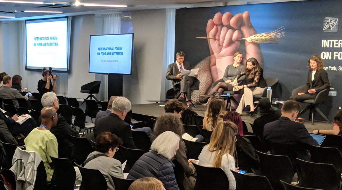 FAONorthAmerica's tweet photo. "60% of young farmers in the U.S. are women, and 70% of them use sustainable agriculture practices. Secure and affordable land access is a common challenge. Farmers markets and community supported agriculture are ways to be profitable." - Lindsey Shute of @YoungFarmers #BCFNforum https://t.co/tbWa6yDEM3