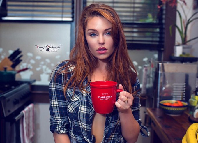 Happy #NationalCoffeeDay !! I like mine strong with almond milk. How do you drink your coffee? https://t<a href="/tag/nationalcoffeeday"class="tags">#NationalCoffeeDay</a>