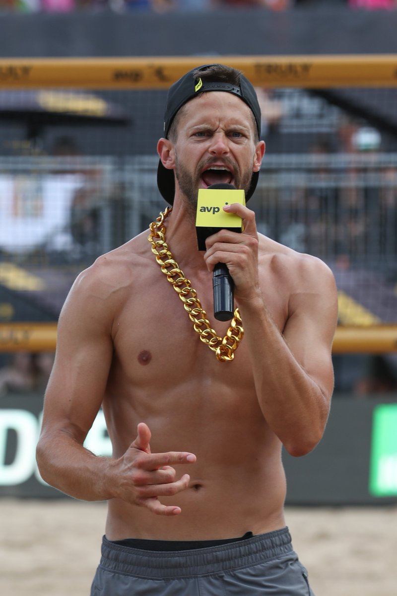 avpbeach's tweet photo. Let's take a moment to appreciate the duo that kept Stadium Court pumping all season long! The man with the golden voice, @broadcastmark 🎤 and the king of the decks, @djroueche 🎧 https://t.co/yPxdw4Q53V