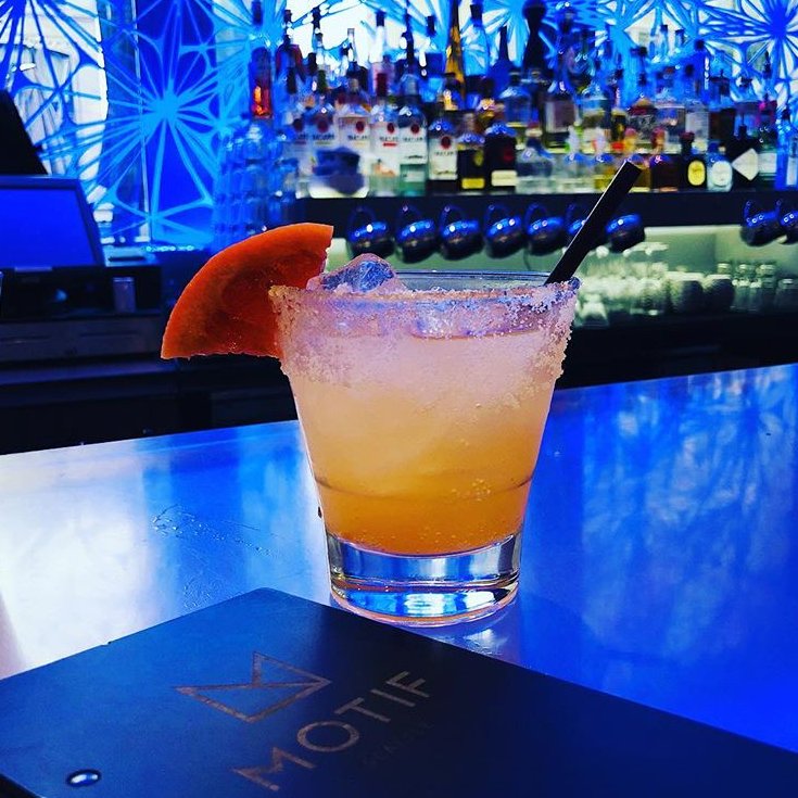Kicking off the weekend early with Happy Hour from 3pm-6pm. 📷: one_alcohol_please