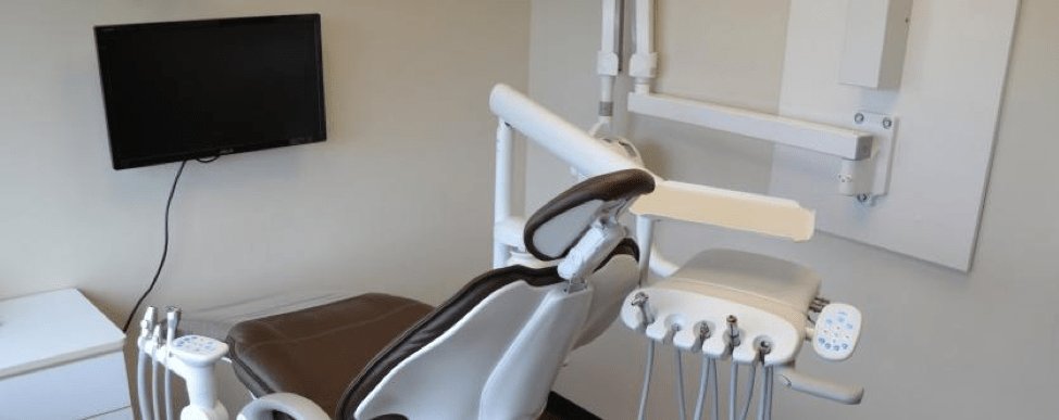 ShopAgree's tweet photo. Why Your Dental Practice Should Start Selling Home Care Products Online https://t.co/fhdKxFpq8R #ECommerce #Dentist https://t.co/GWkZpuNcBP