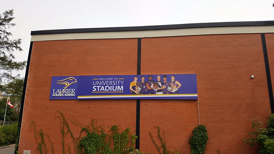 WestmountSigns's tweet photo. Yesterday our team was out installing new signs for @WLUAthletics !
🏅
  #wlu #WeAreHAWKS #HealthyHawk #Waterloo #WRAwesome https://t.co/flO4ZczAQL
