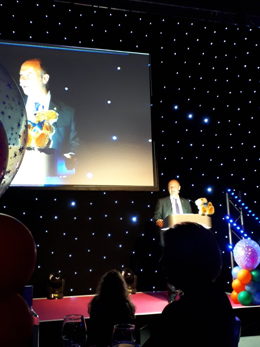 Laura Manley tweet media