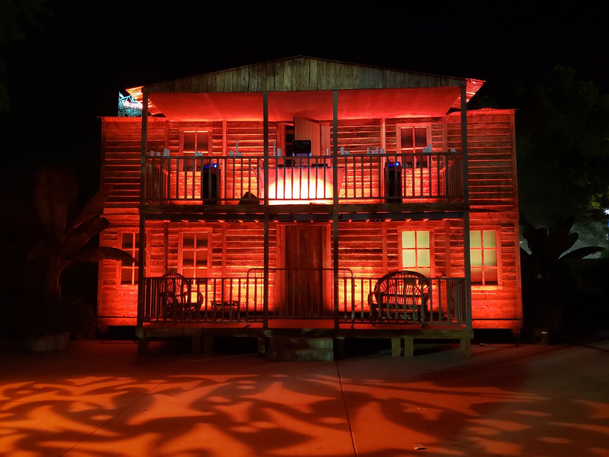 Dj_Tek19's tweet photo. Tonight from 8pm -11pm I'll be dropping the bass on ya'll.  @ValleyfairMN @Dj_Tek19 https://t.co/LYBYFsQ0xo