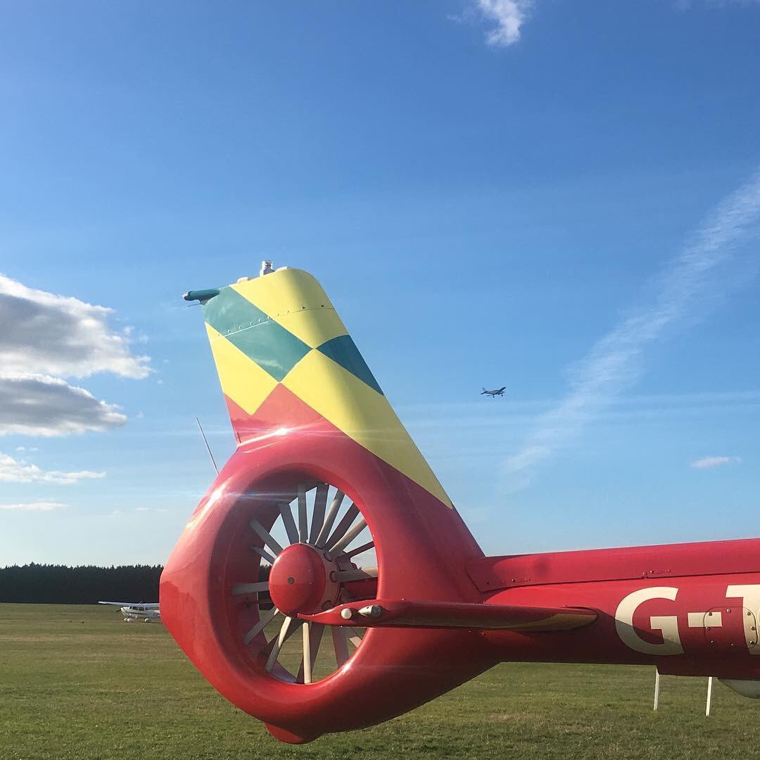 Cptwilko's tweet image. Great day @TVAirAmb #Aviation saving life’s and well done to the guys and me #instructing at @WLACFlying #avgeek #pilotlife